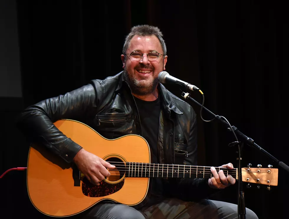 Vince Gill Turns 58 Today — Coming To Lake Charles In August [VIDEO]