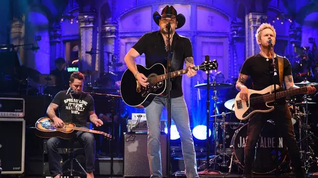 Jason Aldean&#8217;s Las Vegas Tribute On SNL- [VIDEO]