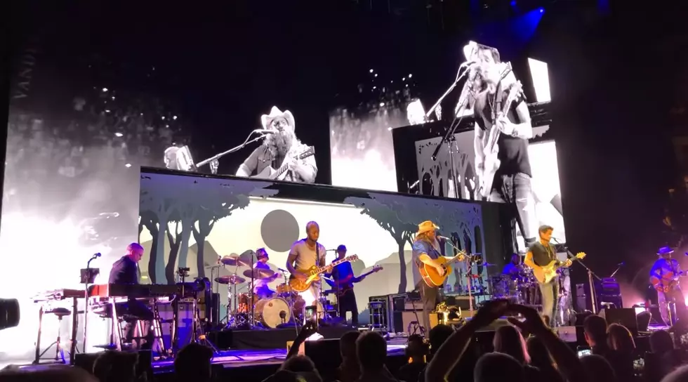 Chris Stapleton and John Mayer Live on Stage With New Song