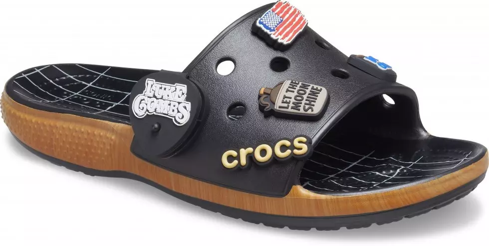 Luke Combs Crocs Collaboration Sells Out in Minutes