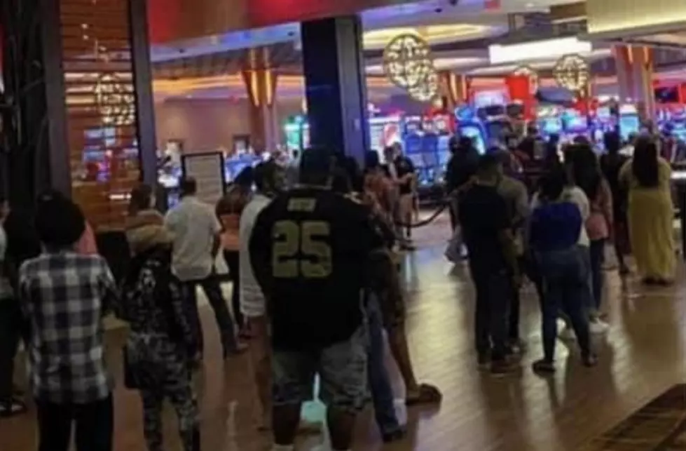Bar Owners Outraged Over Photos of Crowded Baton Rouge Casino