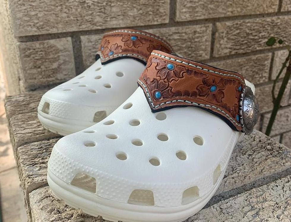Put Some More Yee in Your Croc&#8217;s Haw With Leather Straps