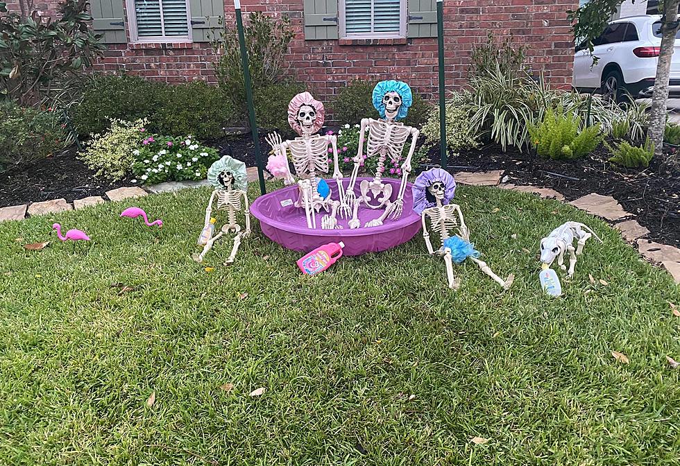 Lake Charles’ Favorite Skeleton Family Returns for Halloween!