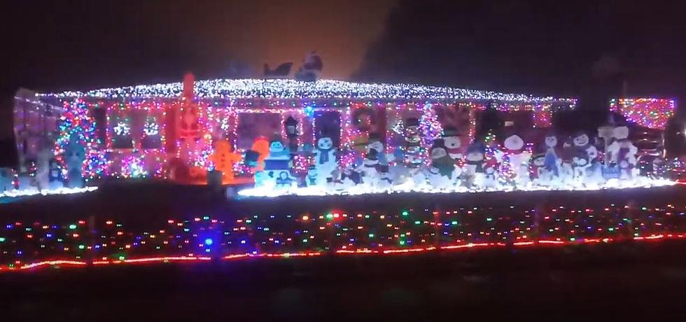 See One Of The Largest Christmas Lighting Displays In Lake Charles