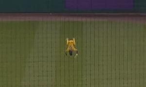 Outfielder Makes An Unreal Catch While Doing A Backflip