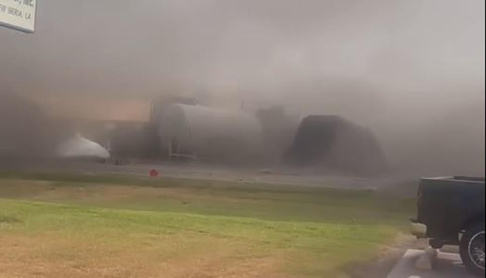 A Train That Derailed In New Iberia, Louisiana Caught On Video [NSFW]