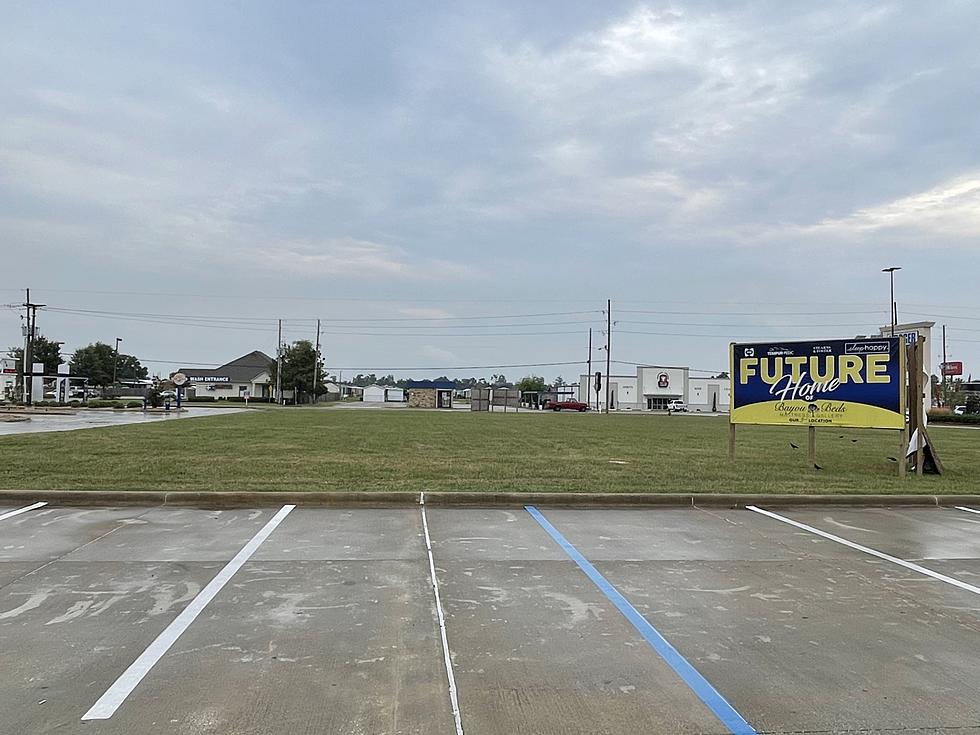 What's Going To Be Built In Front of Kroger's In Lake Charles 