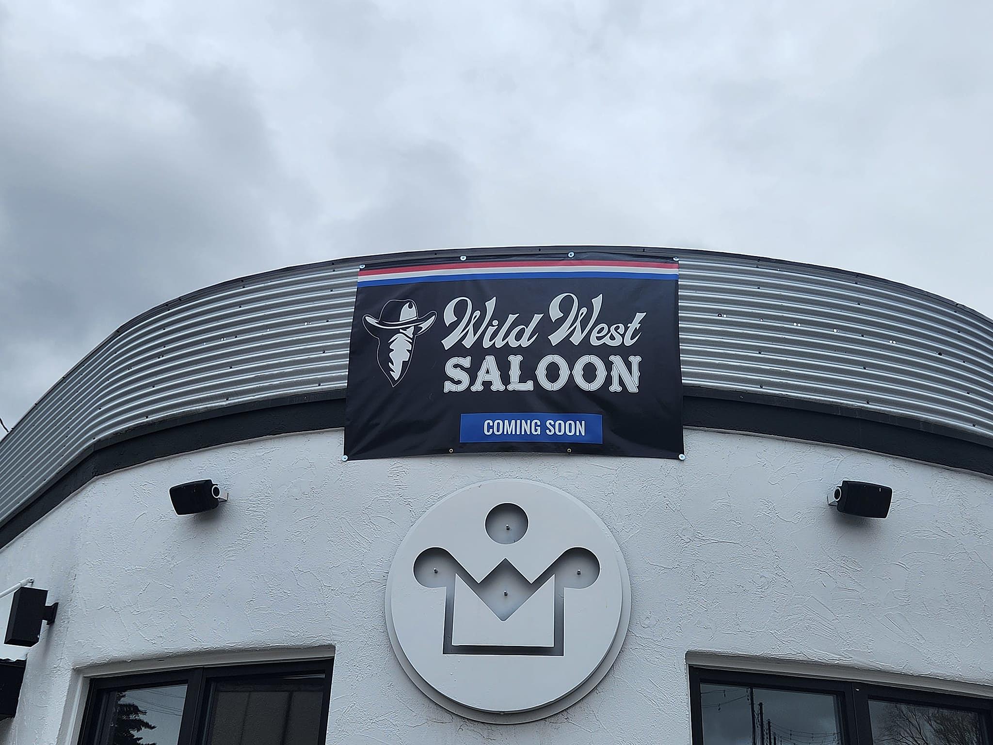 wild west saloon bar