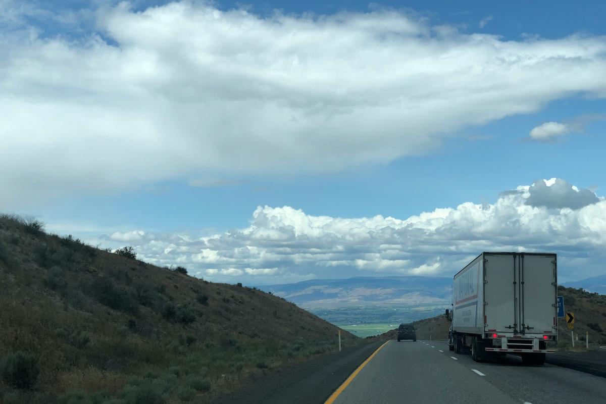 Advice for Left-Lane Drivers in Montana