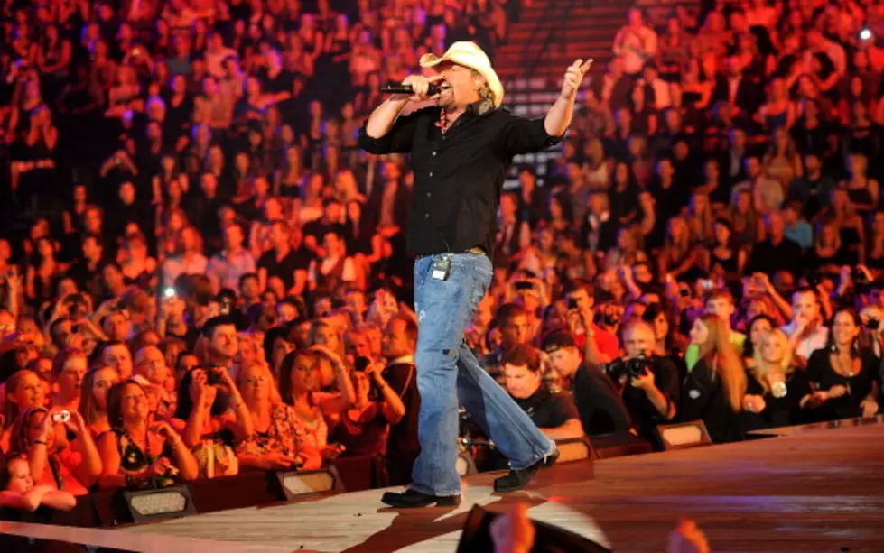 Watch Toby Keith Sing Brand New Song &#8216;Made In America&#8217;
