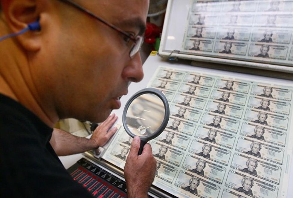 You Could Be Carrying Counterfeit Bills In Your Wallet!