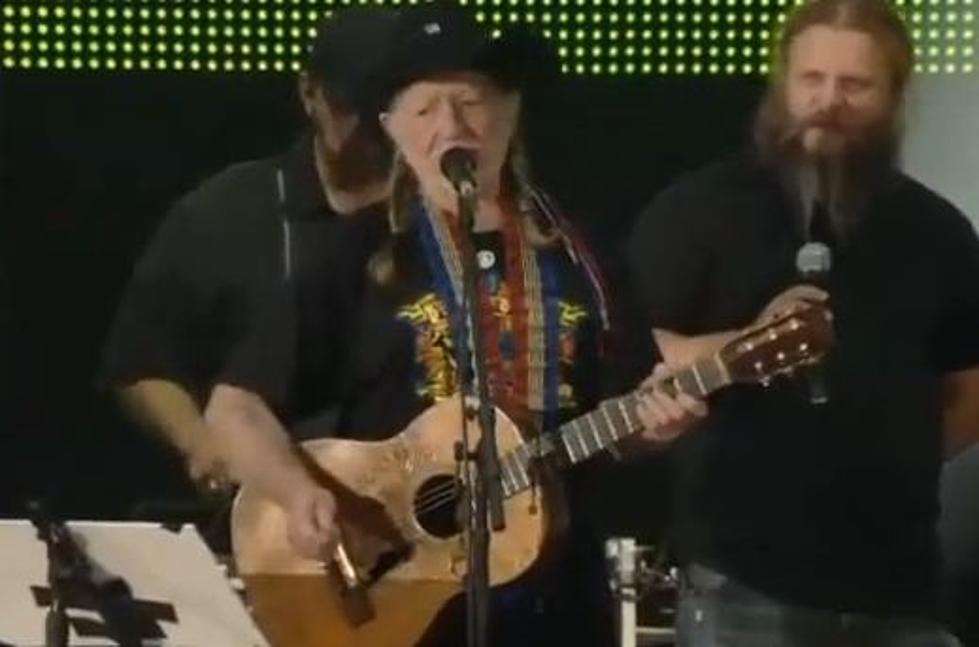 Willie Nelson Debts New Song: “Roll Me Up and Smoke Me When I Die” [VIDEO]