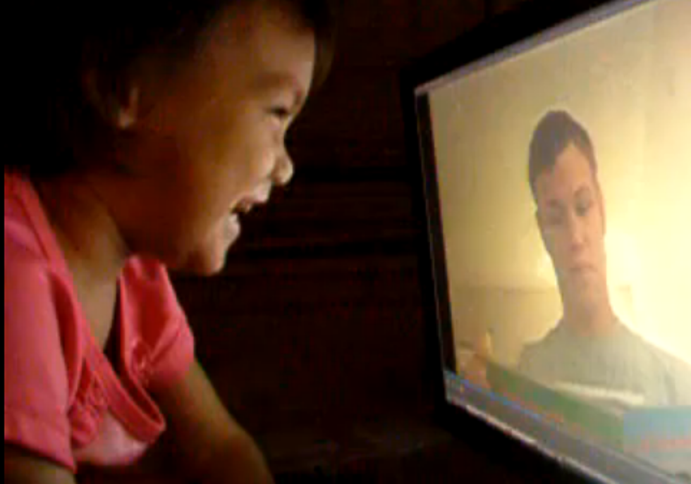 Heartwarming Toddlers Reaction To Seeing Her Military Daddy Via VIDEO