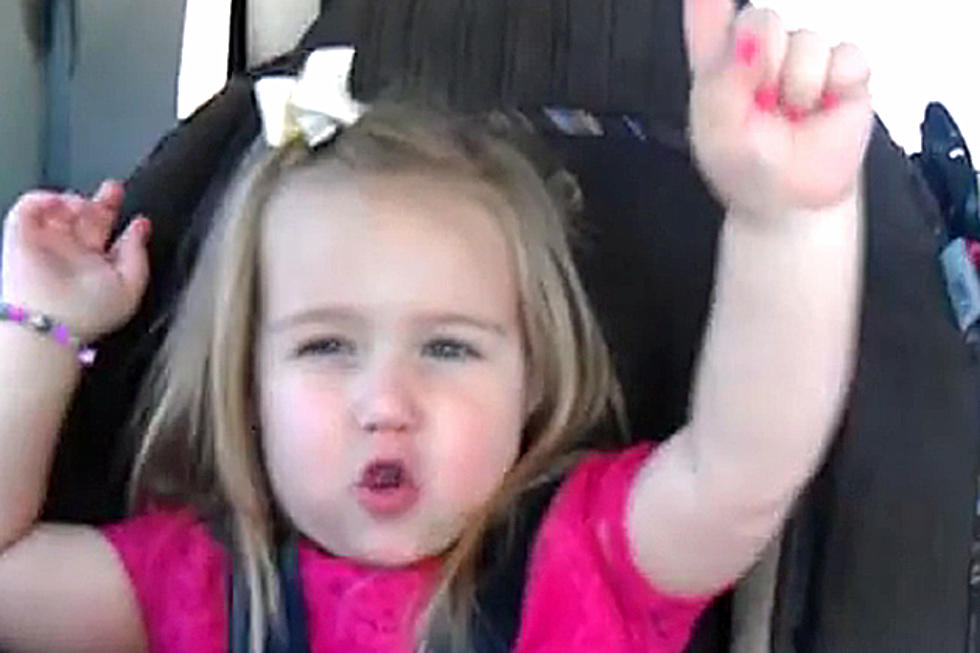 Carrie Underwood’s ‘Good Girl’ Gets Toddler in Dancing Mood in Cute Video