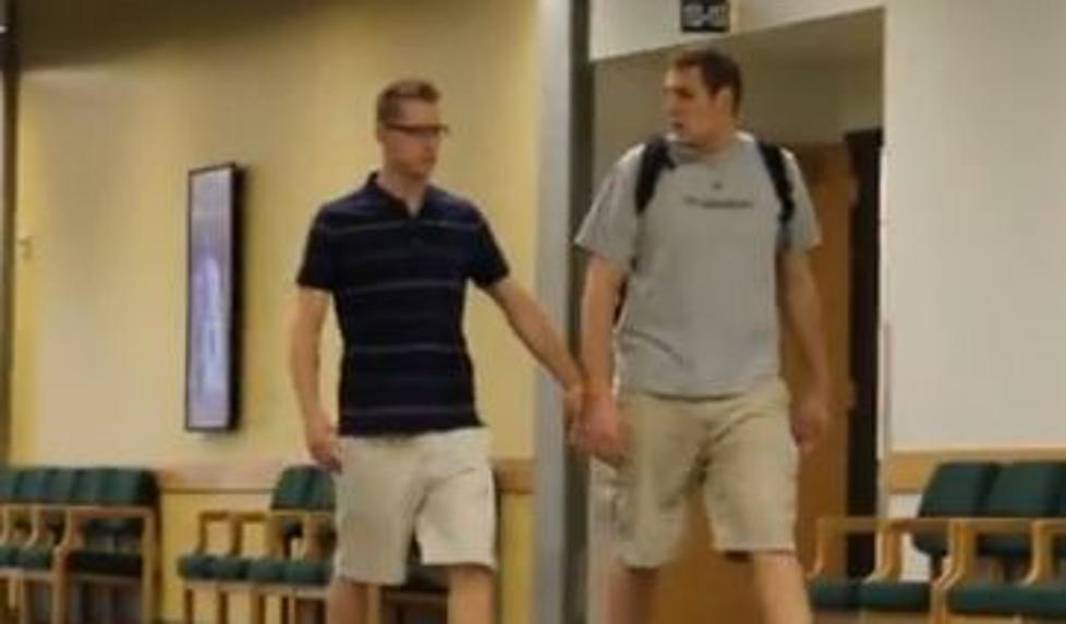 What Would You Do If A Stranger Tried To Hold Your Hand [VIDEO]