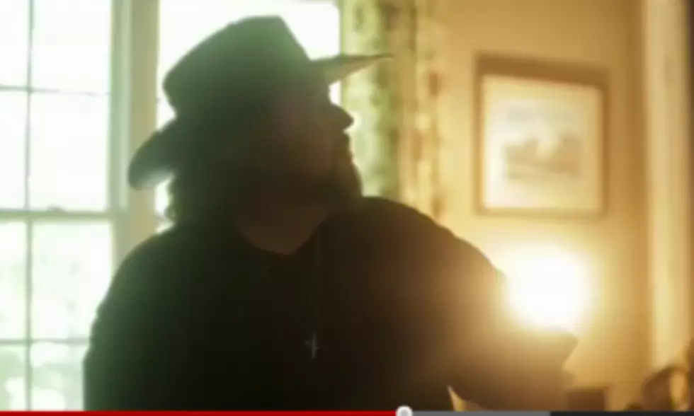 Watch Colt Ford&#8217;s New Music Video With Jake Owen Singing &#8220;Back&#8221; [VIDEO]