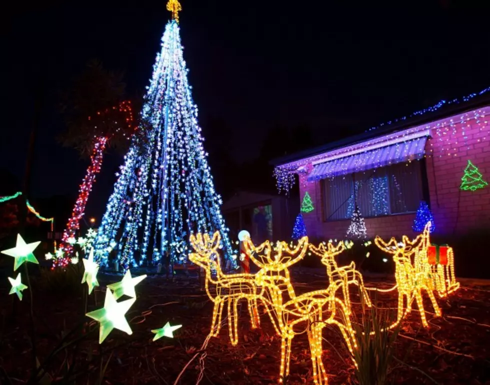 Light Up Your World and Enter the 2012 Duluth Holiday Lighting Contest