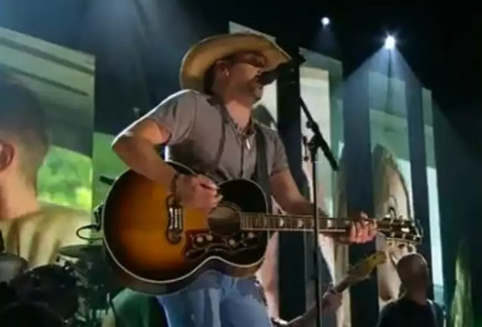 B105 Welcomes Jason Aldean To Duluth’s Amsoil Arena; Win Tickets Before They Go On Sale [Video]