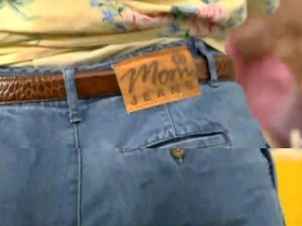SNL Sketch Teaches Cathy Kates What &#8220;Mom Jeans&#8221; Are [VIDEO]