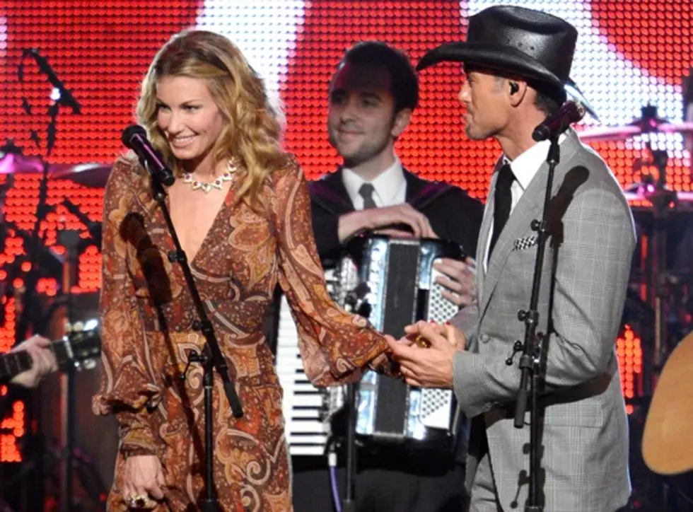 What Hot Thing Did Tim McGraw Do To Get Faith Hill To Sleep With Him For The First Time [VIDEO]