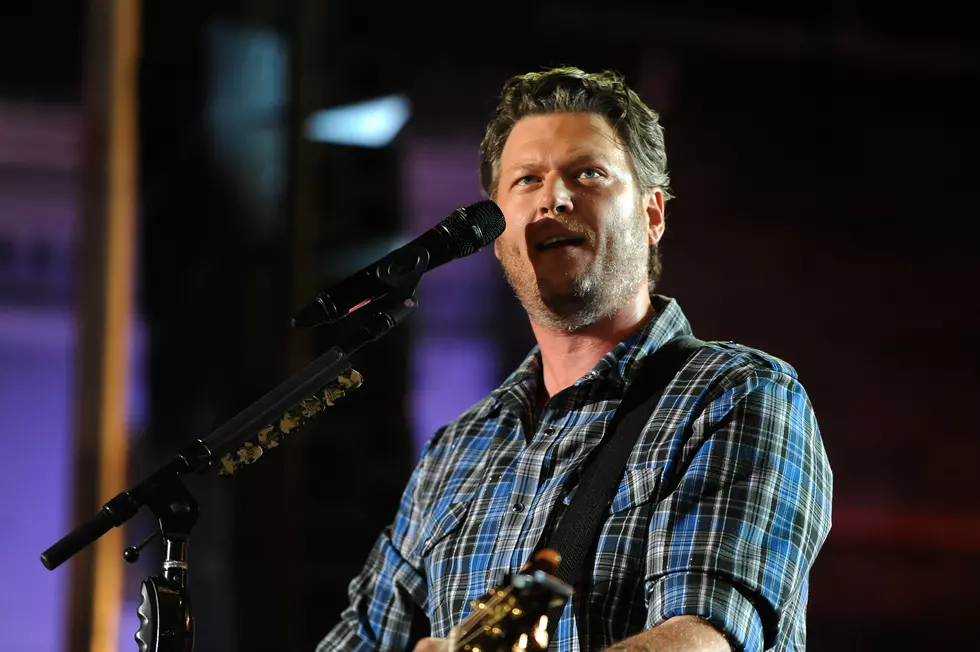 Countryfest Throwback:  Watch Video of Blake Shelton Reading A Poem He Wrote for Country Fest Audience