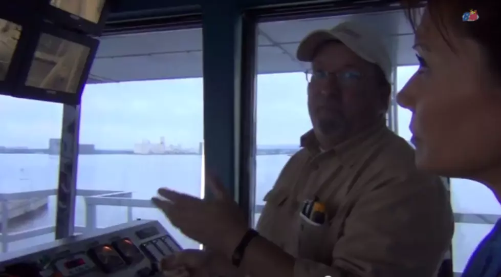 Ken &#038; Cathy Visit The Aerial Lift Bridge – Get A Glimpse of What It&#8217;s Like to Be A Bridge Lift Operator [VIDEO]