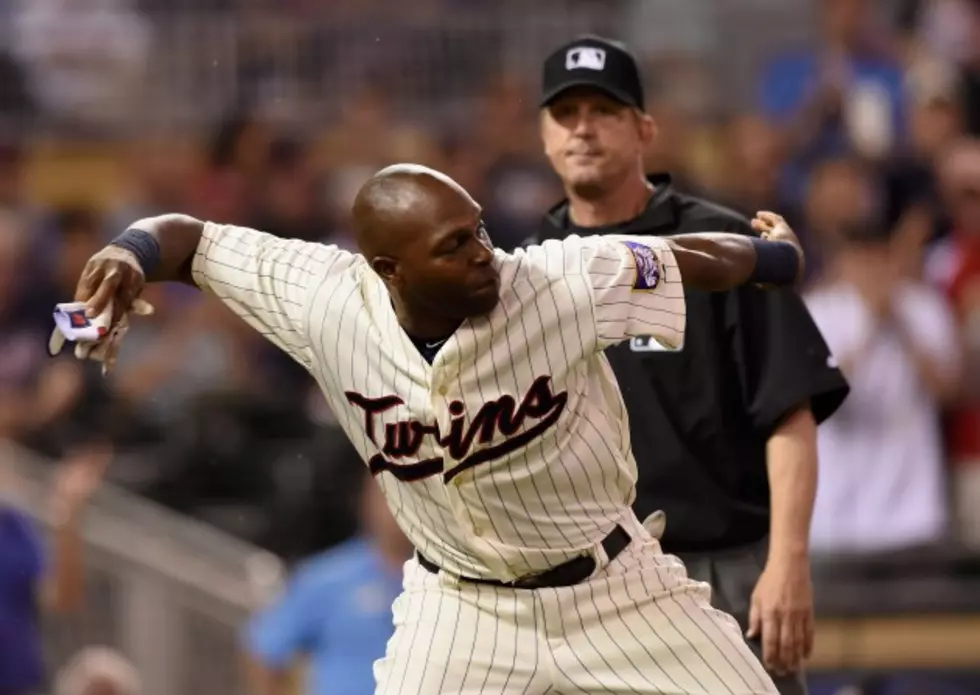 Watch Tori Hunter Lose It After Being Ejected From Wednesday&#8217;s Game at Target Field