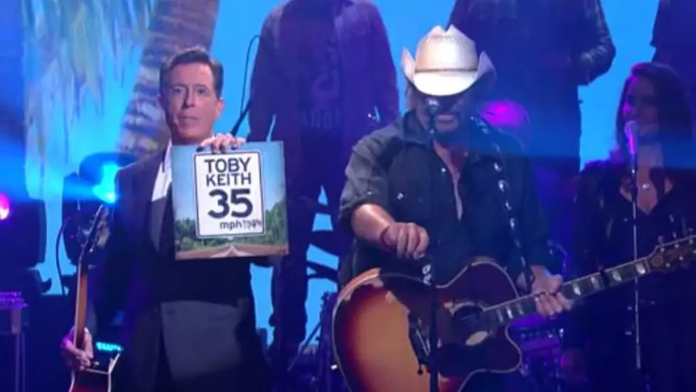 Watch Toby Keith Perform His New Song &#8216;Rum Is The Reason&#8217; on The Late Show with Stephen Colbert [VIDEO]