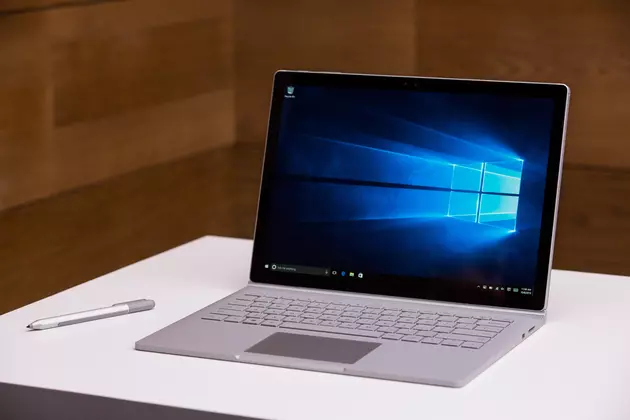 Here&#8217;s Why I&#8217;m Not Upgrading to Windows 10 For Free [VIDEO]