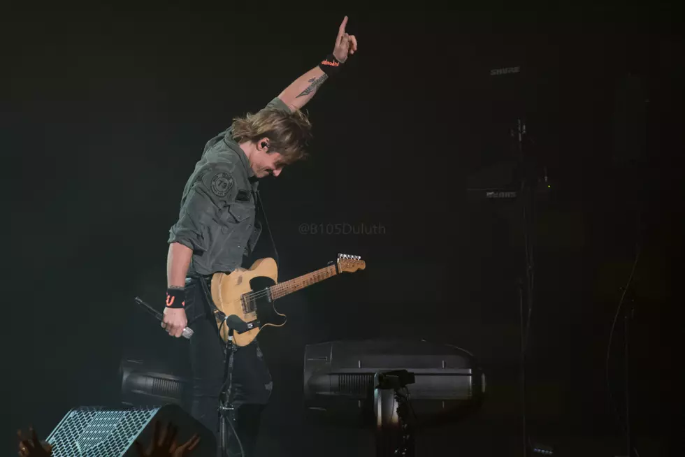 Keith Urban Tweets Thank You Video To Duluth After Sunday&#8217;s Concert [VIDEO]