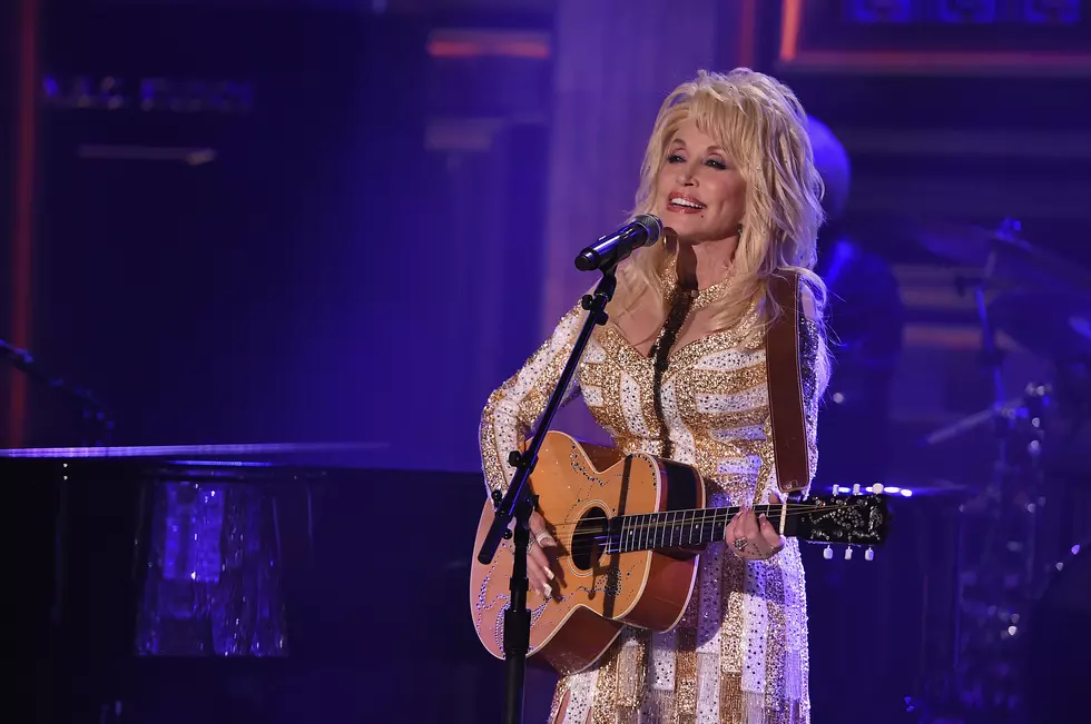 Watch This Adorable 2 Year Old Sing Dolly Parton’s Jolene [VIDEO]