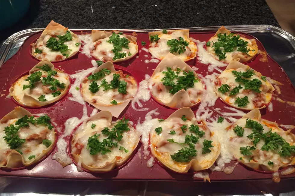 Consider Making Mom Dinner With This Easy Mini-Lasagna Recipe