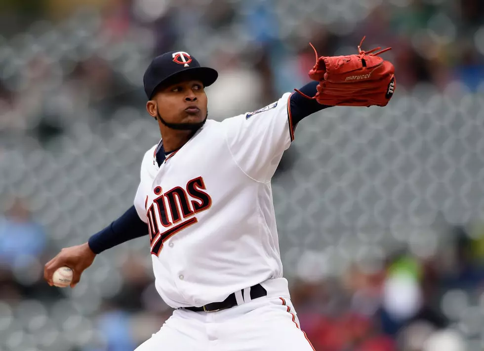 Twins Ace Ervin Santana Out 10-12 Weeks After Surgery