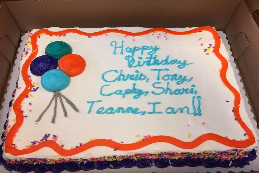 Epic Spelling Errors On Birthday Cake Leaves Us Shaking Our Heads