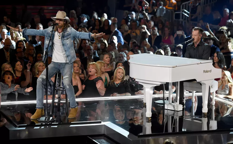 5 Country Acts That Should Host The ACM Awards This Year [VIDEO]