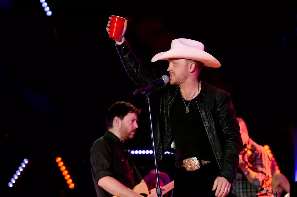 Watch Justin Moore Perform At Amsoil Arena In 2014 [VIDEO]