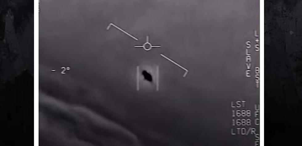 U.S. Navy Admits Objects in Declassified Military Footage Are UFOs [VIDEO]