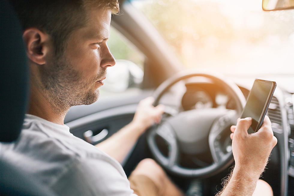 Can You Pull Over To Use Your Phone In Minnesota?