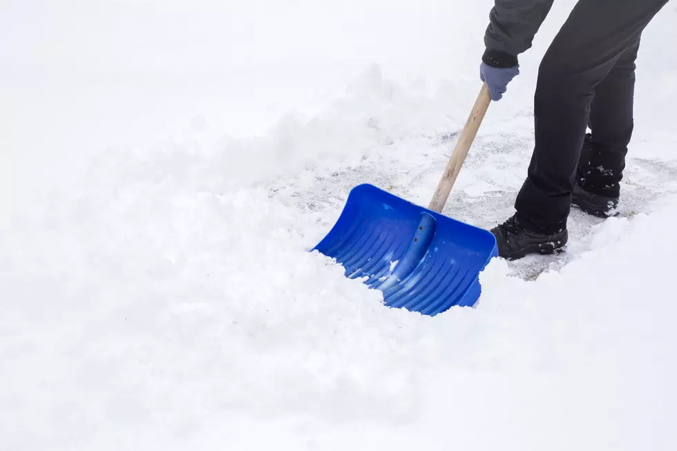 Wisconsin Resident Builds Amazing Baby Yoda Out Of Snow