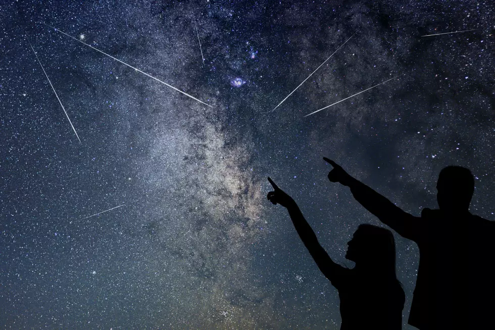 Watch Lyrid Meteor Shower And 2021’s First Supermoon