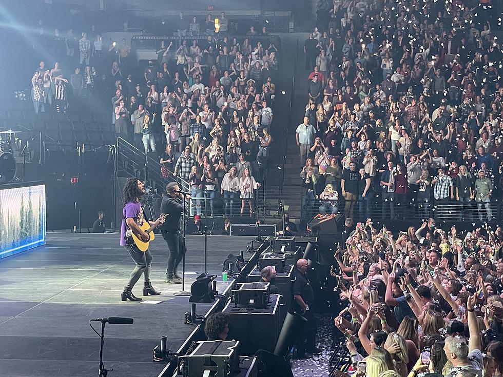 Dan + Shay Post Tribute To Minnesota After Target Center Show