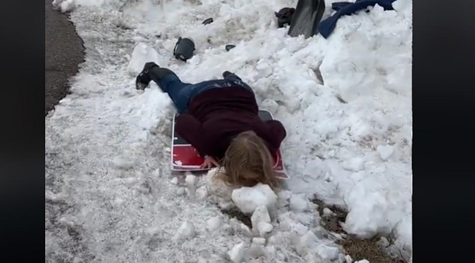 Duluth Area Realtor Shares Hilarious Video Of Winter Sign Removal Struggle