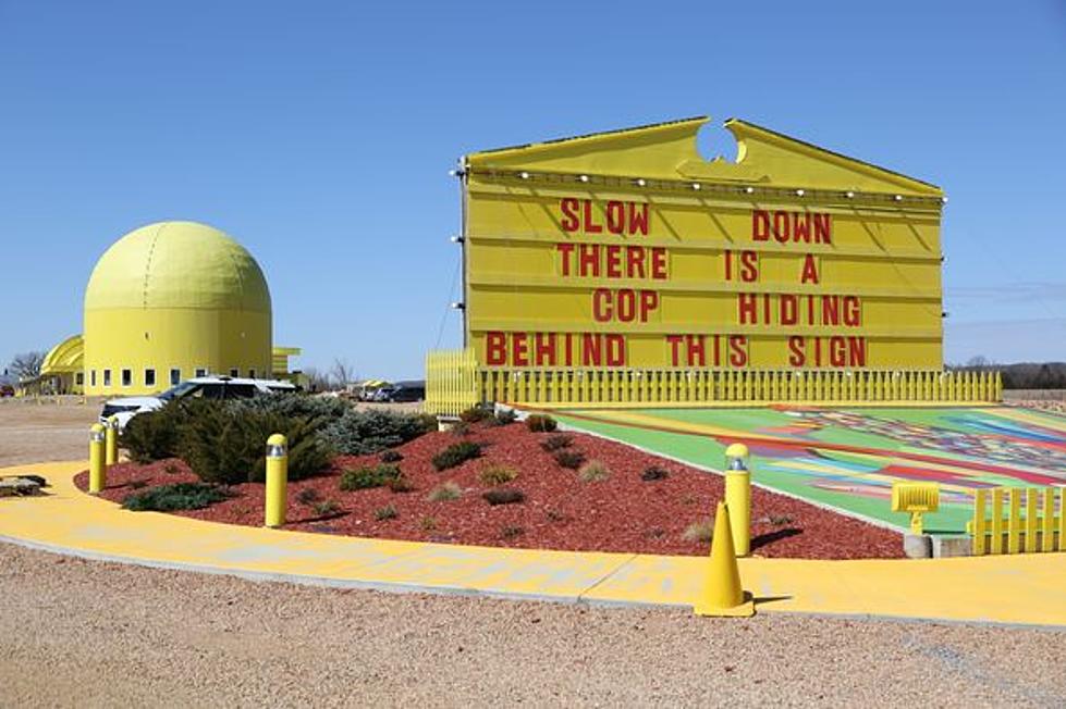 Minnesota Candy Store Warns Drivers Of Speed Trap On Sign & Sheriff Embraces It