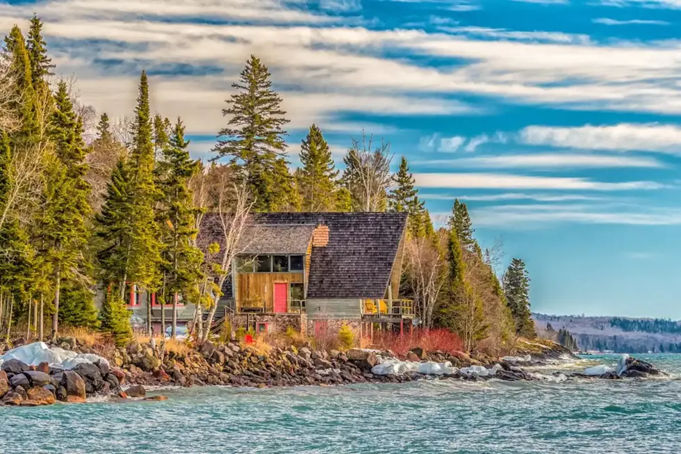 Amazing! This Luxurious Minnesota Airbnb Places You On The Shore Of Lake Superior