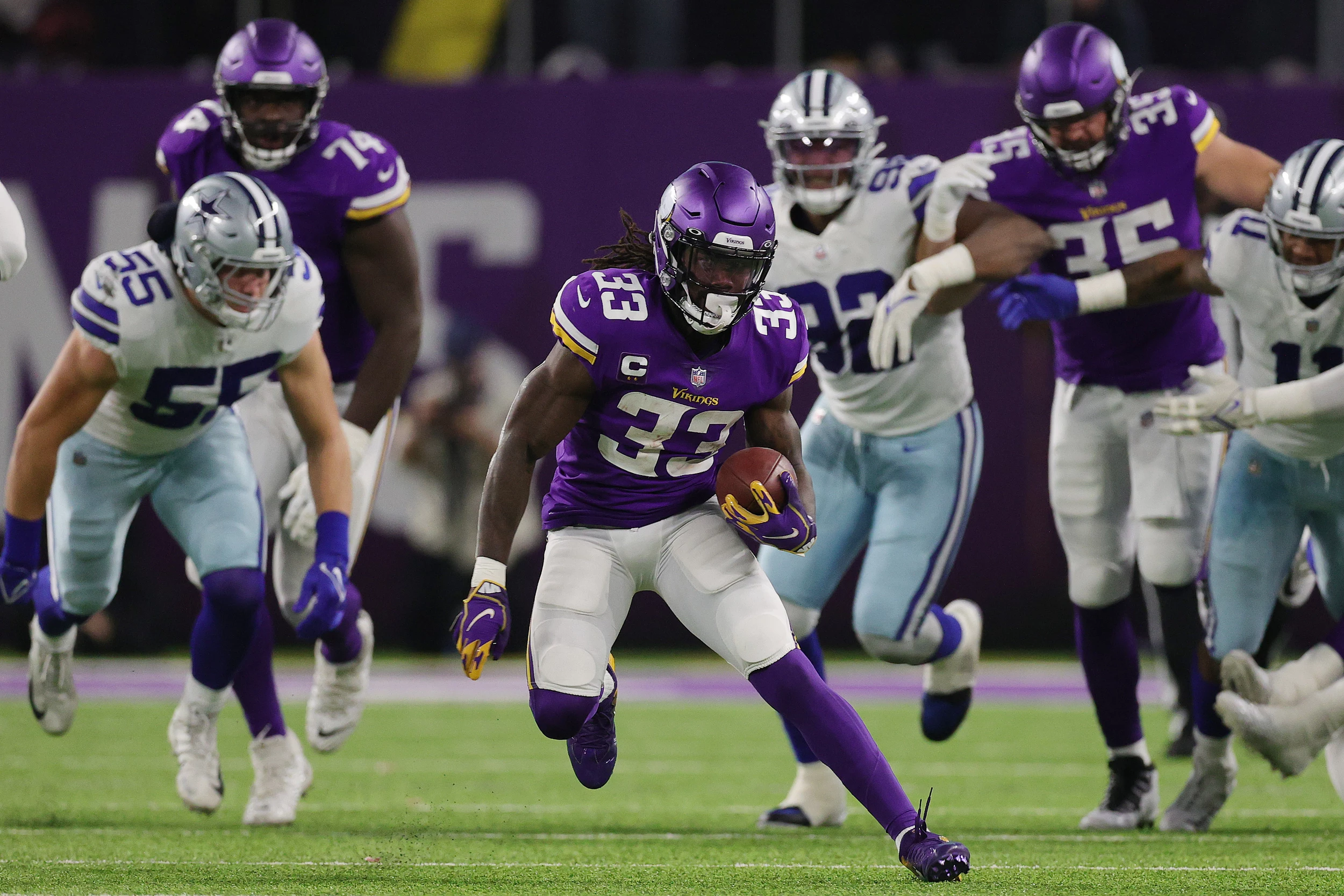 Vikings-Giants game on Dec. 27 moved to 7:30 p.m. start