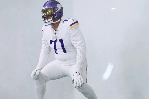 Should the Vikings bring these back as throwback uniforms for 1 or 2 games  a year? These were solid uniforms for Minnesota. Thoughts? : r/ minnesotavikings