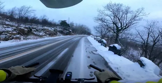Watch This Guy Try To Bike In Duluth Snow Without A Fat Bike