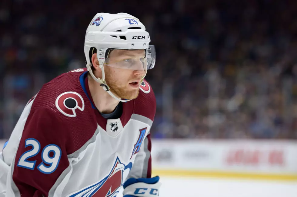Colorado Avalanche v Vancouver Canucks