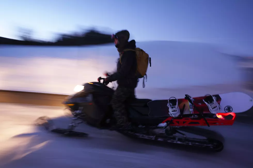 Minnesota Snowmobile Crashes Saturday Result In One Fatality, Two Serious Injuries