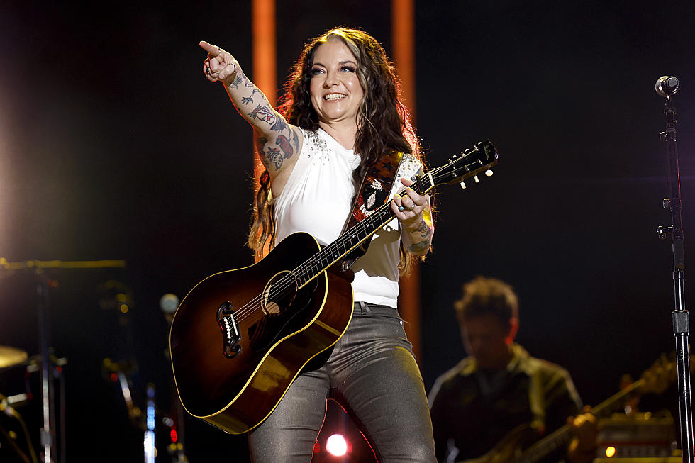 Minnesota + Wisconsin Are Early Fall Stops On Ashley McBryde’s New Tour